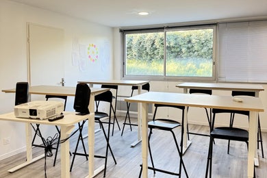 Salle de réunion / formation – jusqu’à 15 personnes– parking gratuit