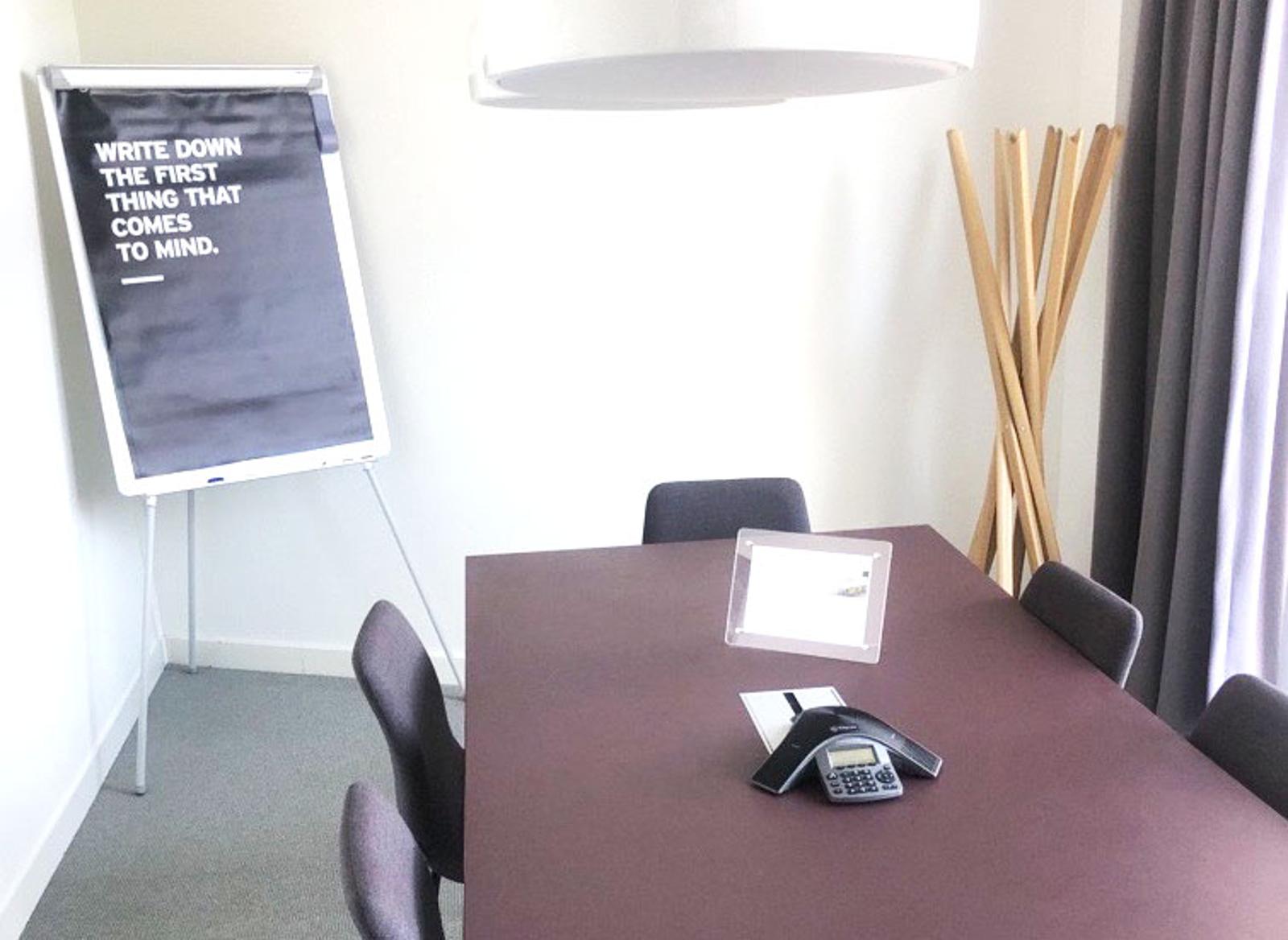 Meeting Room 02