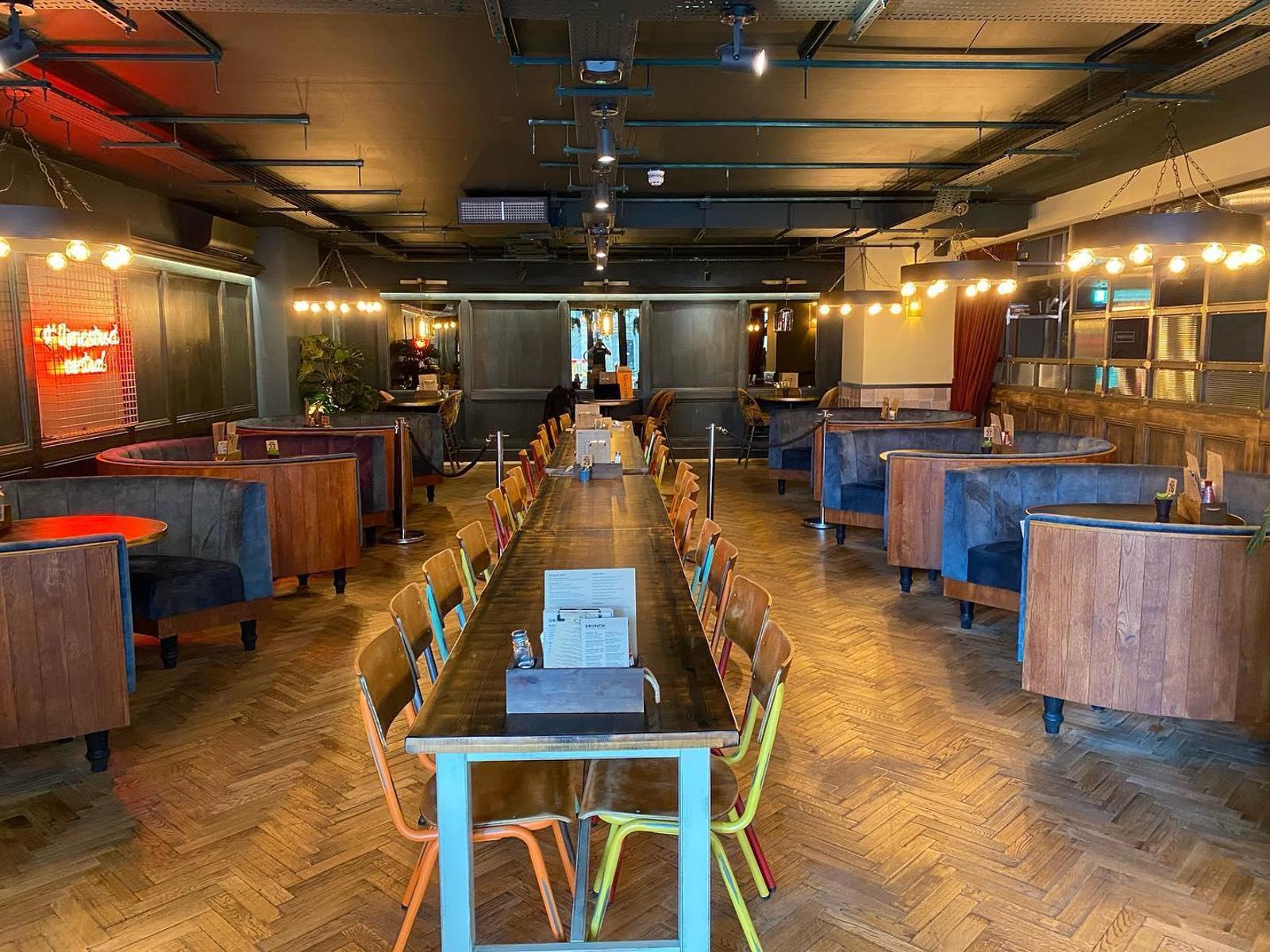 Private Room (NEW.)