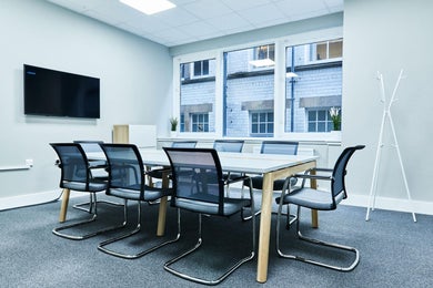 Mini Boardroom