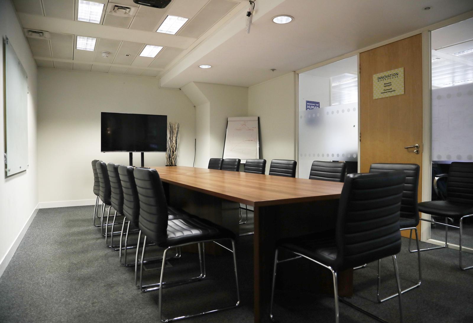 Bach Boardroom