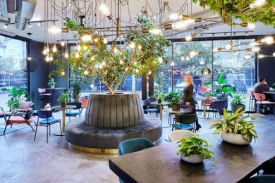 Café Lounge at Uncommon Fulham.