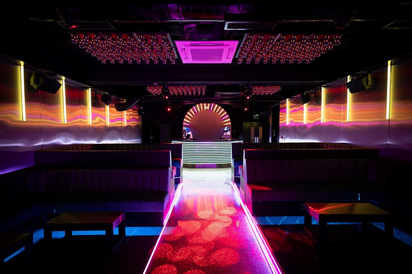 Club Room (NEW.)