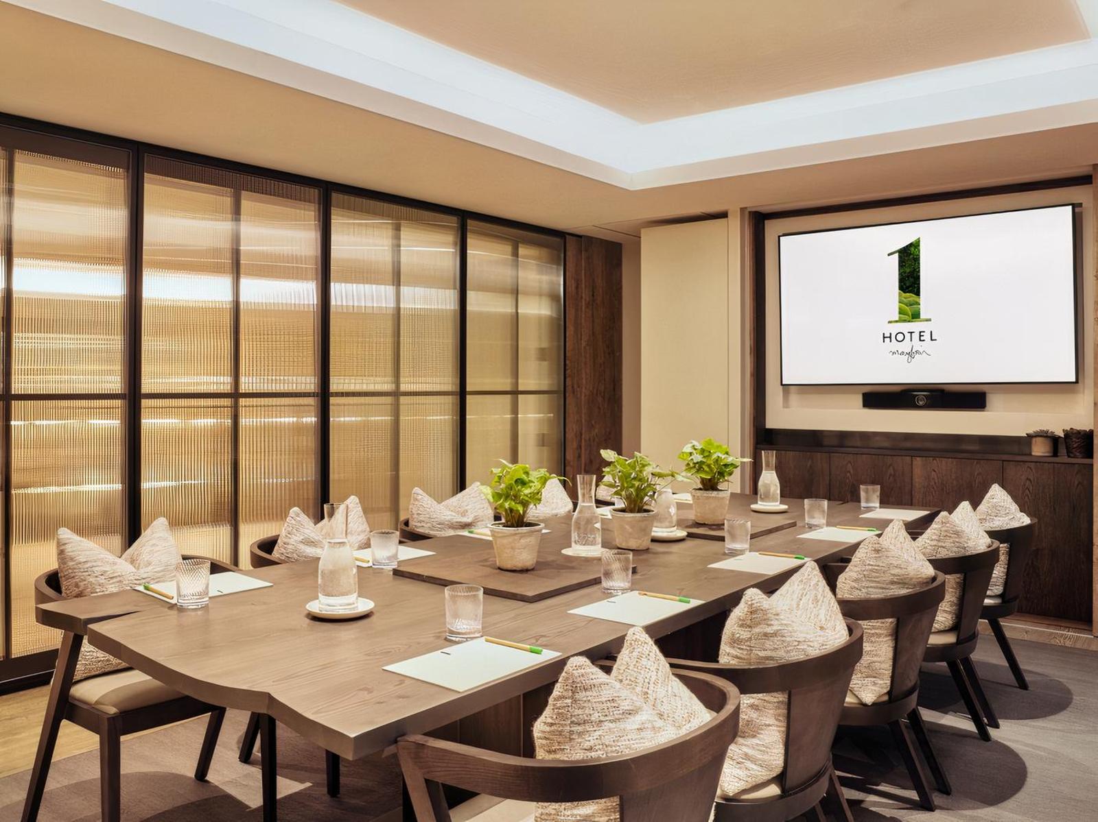 Meadow Room