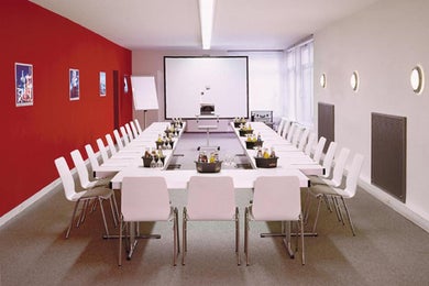 Kraft-zentrale
