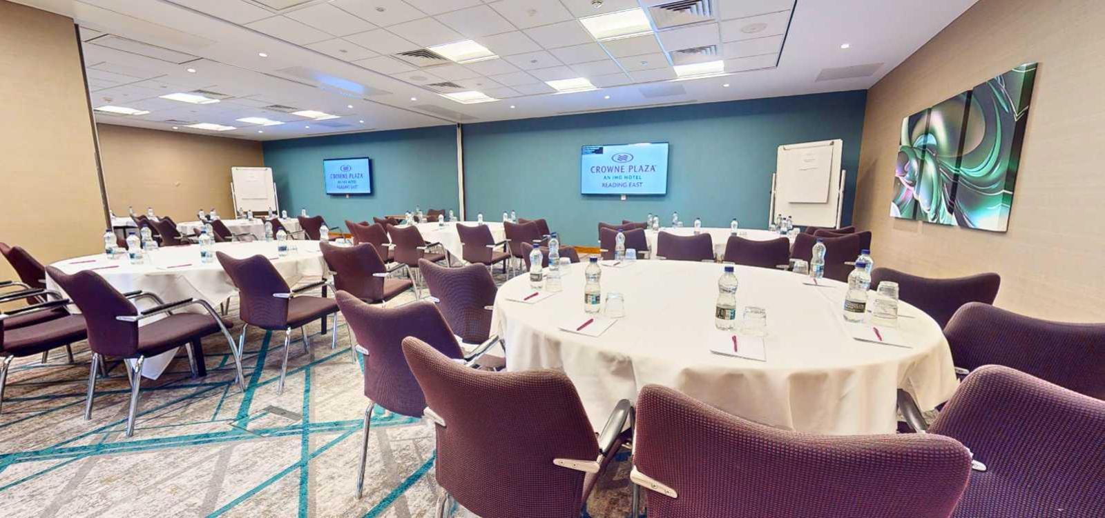 Frogmore Suite (New..)