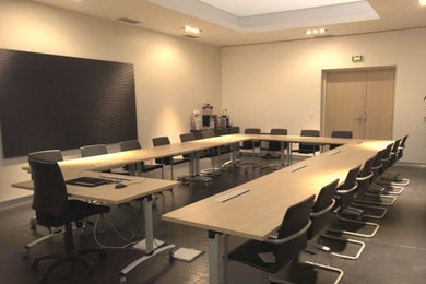 Salle de réunion 6