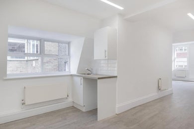 LDG - 26 Eastcastle Street