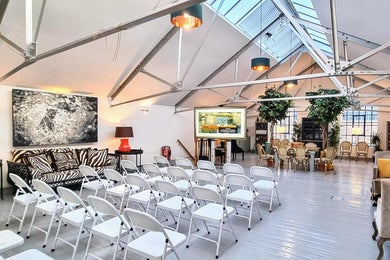 L'Atelier Lumiere Hoxton (NEW.)