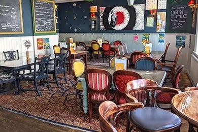 The George Payne - Upper bar area